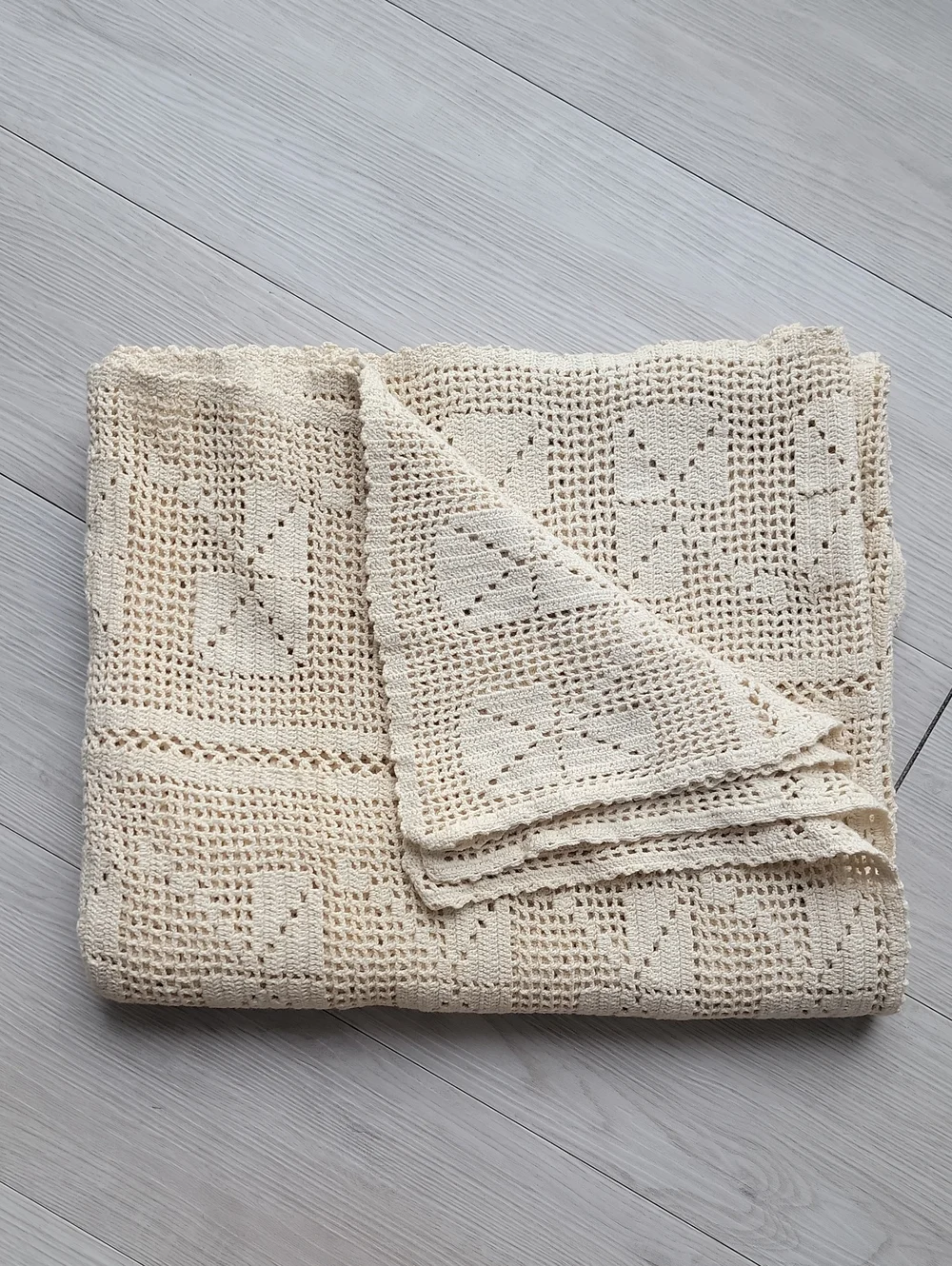 Handmade Crochet Throw Blanket - Cream